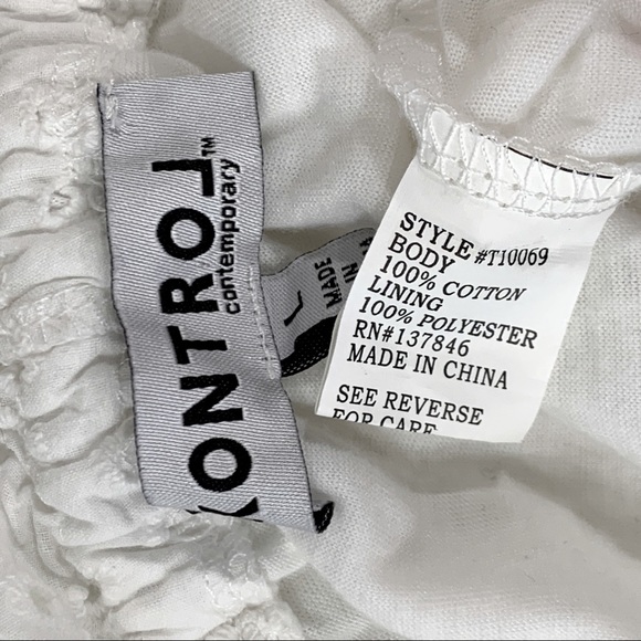 Eyelet Lace Peasant Top - Picture 3 of 3